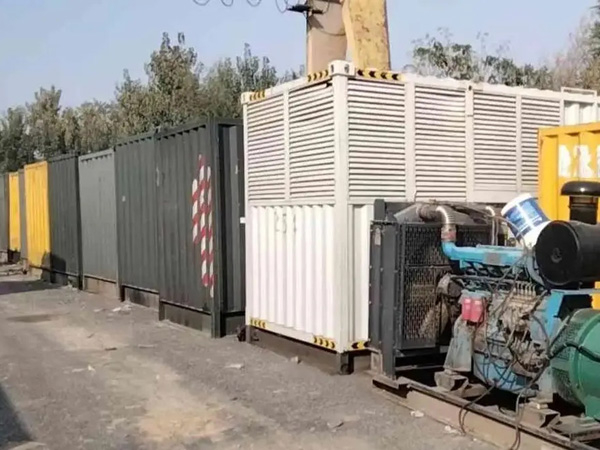 烈山200KW柴油发电机机组每小时油耗是多少？