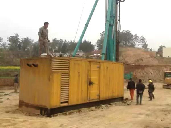 烈山如何判断水冷式机油散热器密封件是否需要更换？
